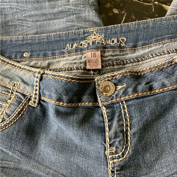 2 pair Almost Famous Y2K embellished Jane Seymour plus size 18 jeans - Picture 4 of 10